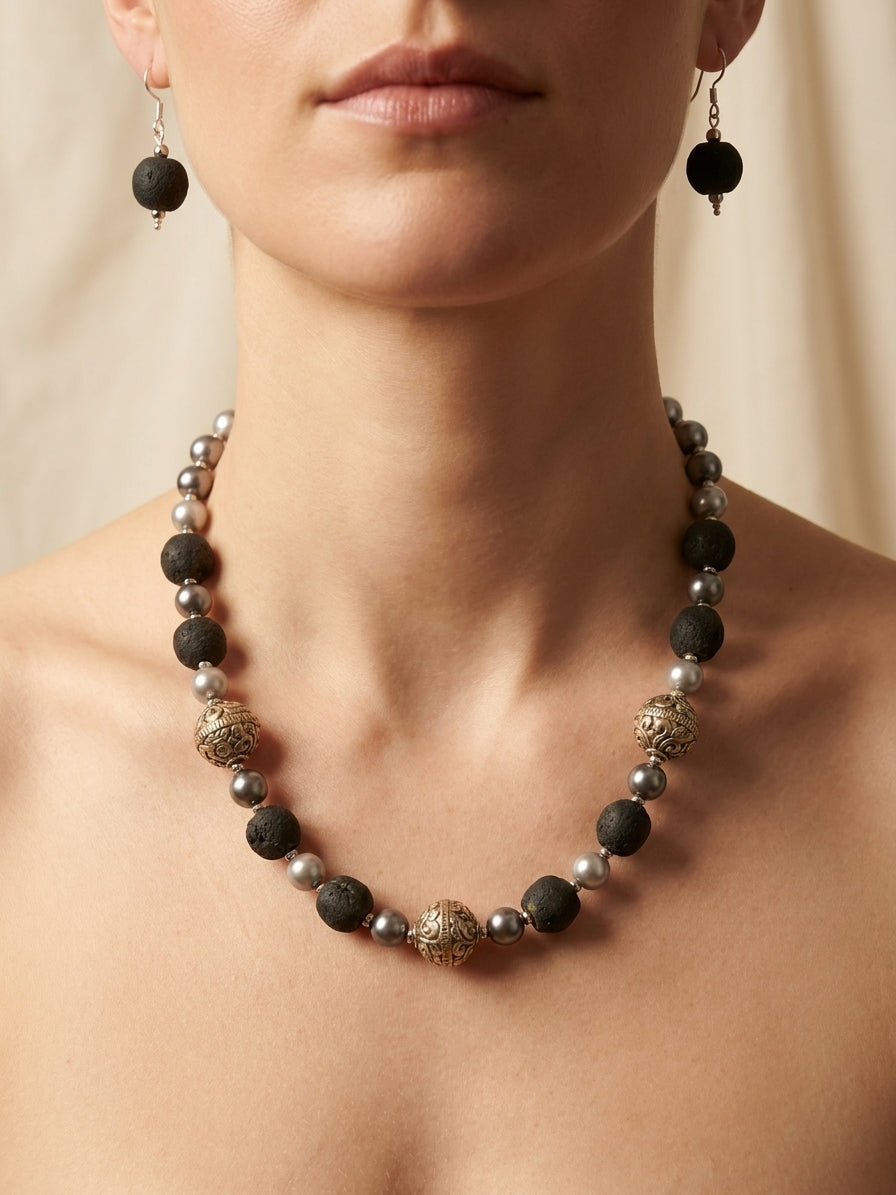 Moonstone Noir Set
