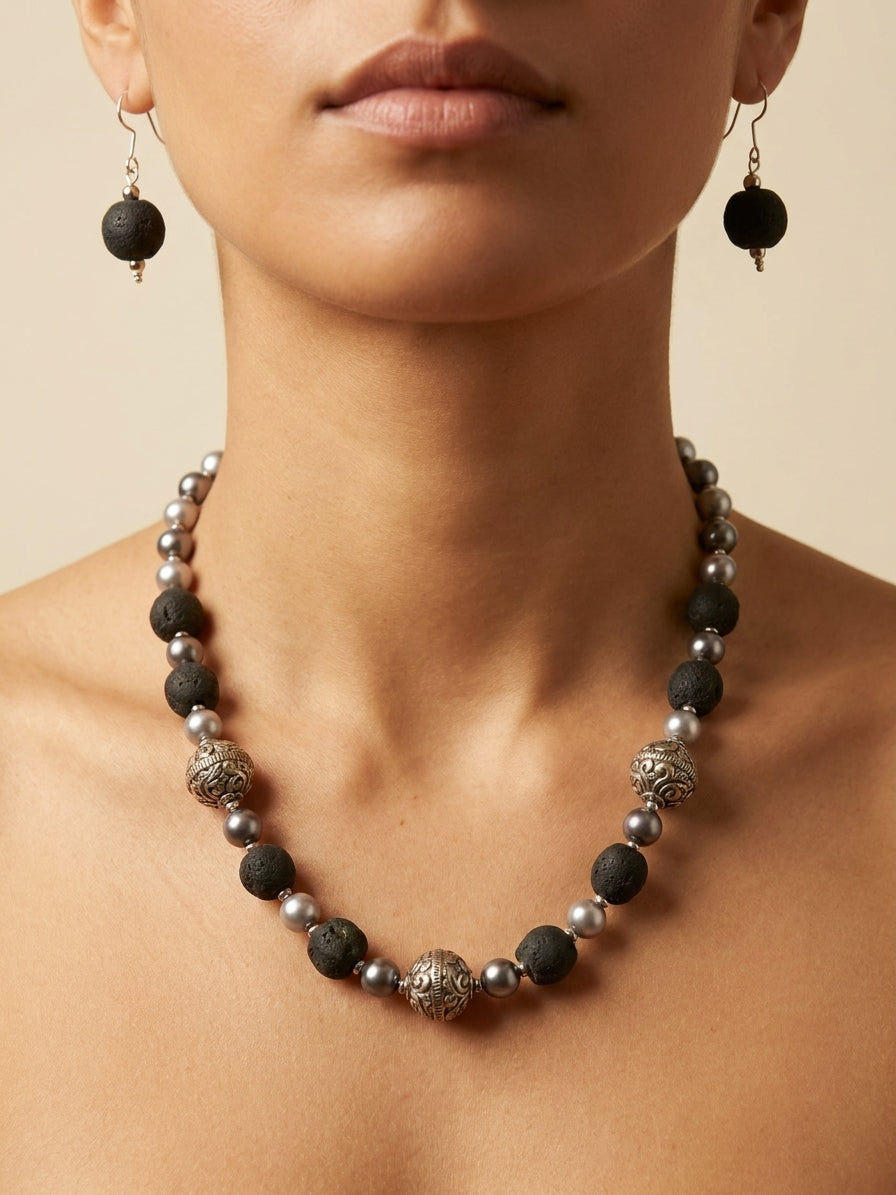 Moonstone Noir Set