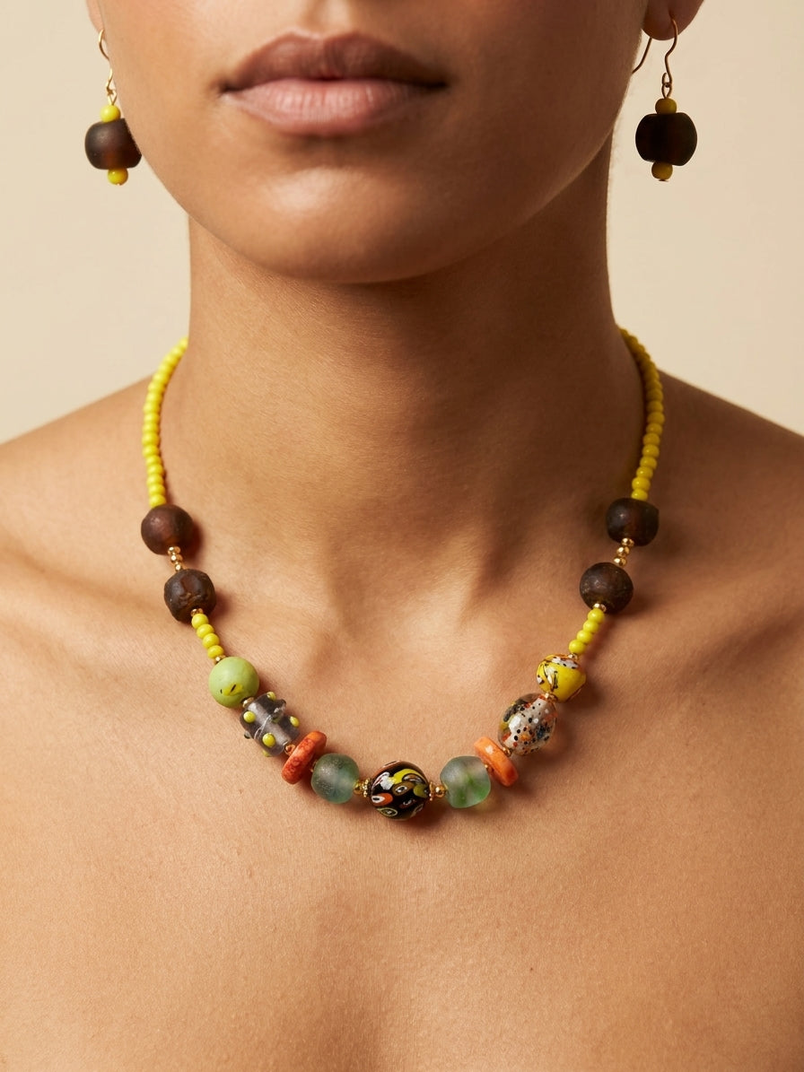 Saffron Fields Necklace Set