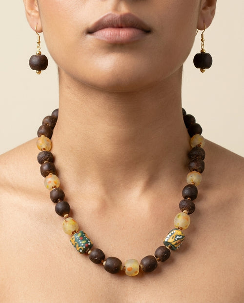 Amber Teak Necklace & Earrings Set