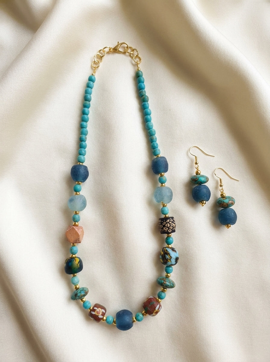 Turquoise Caravan