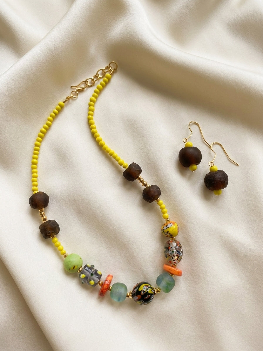 Saffron Fields Necklace Set